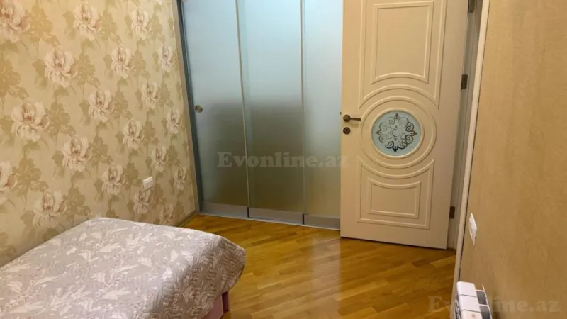 Kirayə verilir 4 otaqlı Mənzil Yeni tikili 110 m² Nəsimi m. - şəkil 6