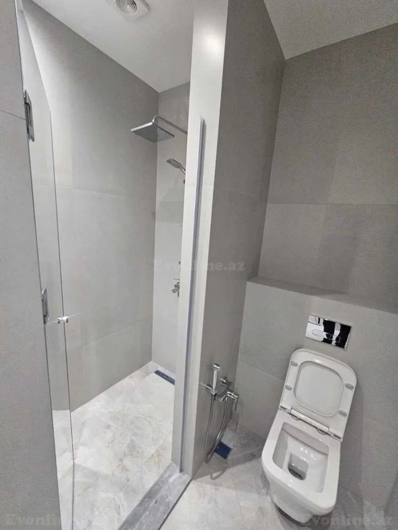 Kirayə verilir 2 otaqlı Mənzil Yeni tikili 71 m² İnşaatçılar m. - şəkil 9