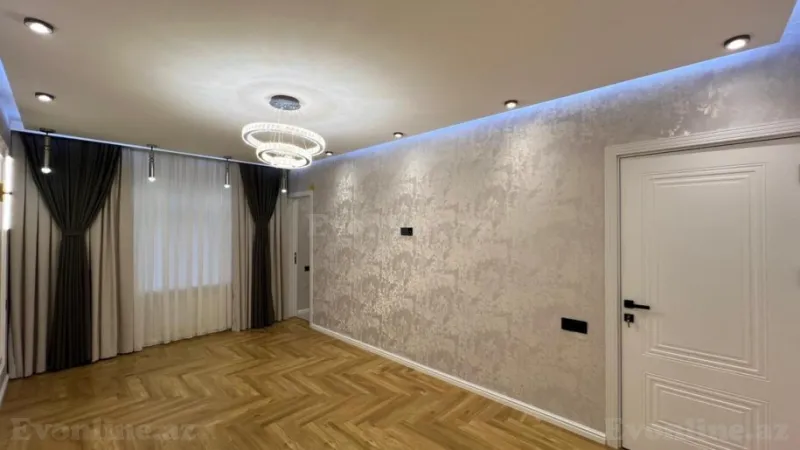 Satılır 3 otaqlı Mənzil Köhnə tikili 65 m² Xalqlar Dostluğu m. - şəkil 2