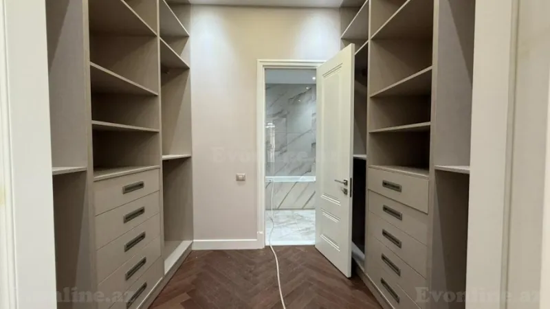 Satılır 4 otaqlı Mənzil Yeni tikili 225 m² 28 May m. - şəkil 4