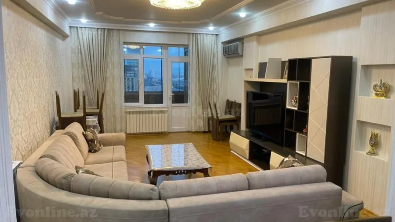 3 otaqlı Mənzil 95 m² Nəriman Nərimanov m. Satılır