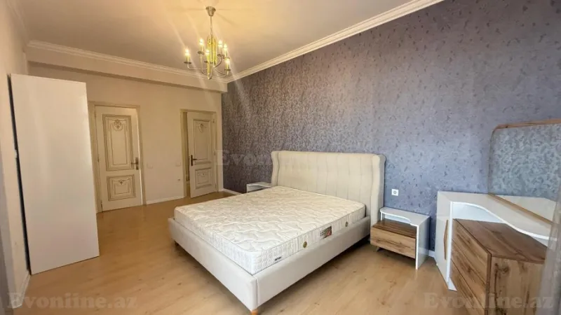 Kirayə verilir 3 otaqlı Mənzil Yeni tikili 130 m² Xətai r. - şəkil 2