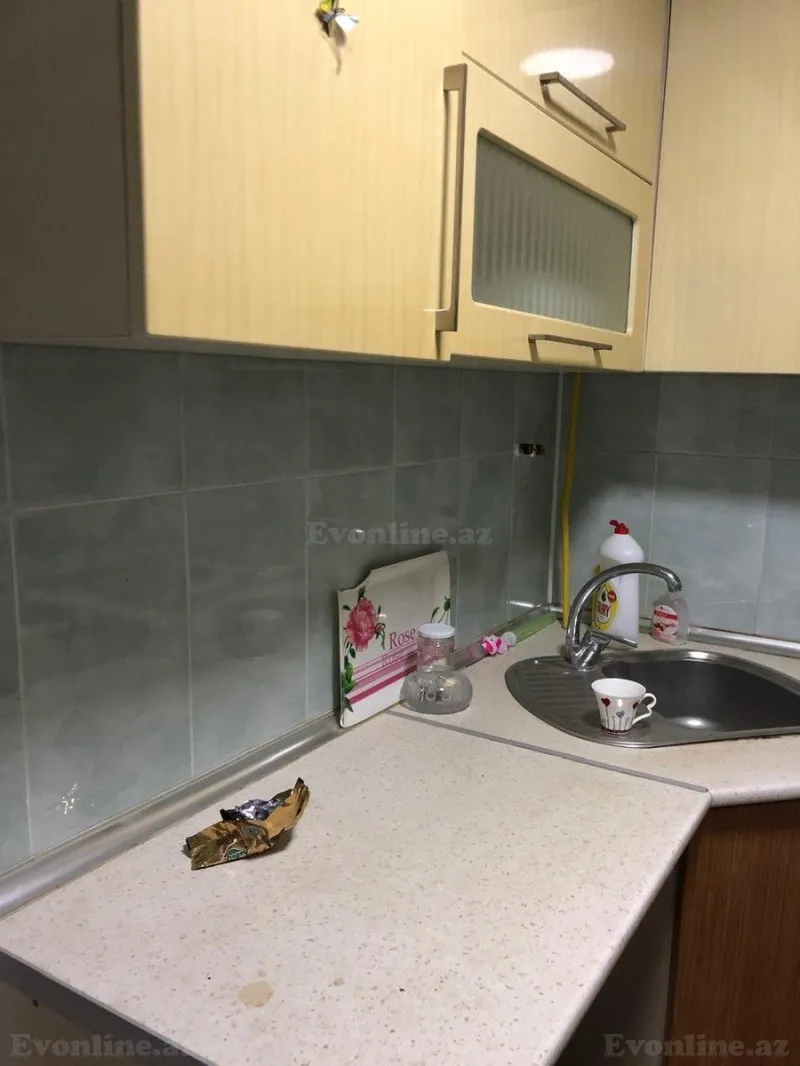 Satılır 2 otaqlı Mənzil Köhnə tikili 50 m² 8-ci kilometr - şəkil 3