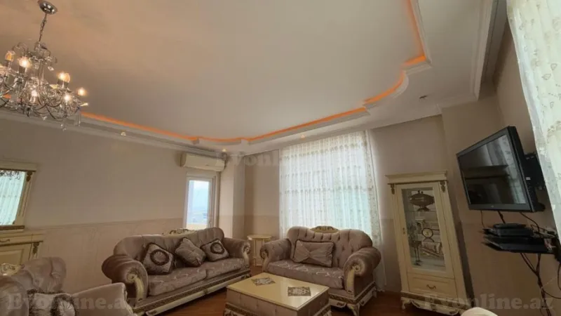 4 otaqlı Mənzil 160 m² Nərimanov r. Kirayə verilir