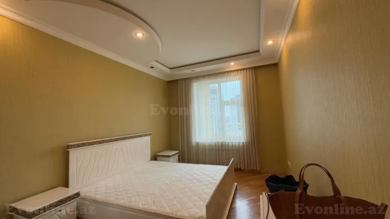 Kirayə verilir 4 otaqlı Mənzil Yeni tikili 160 m² Nərimanov r. - şəkil 14