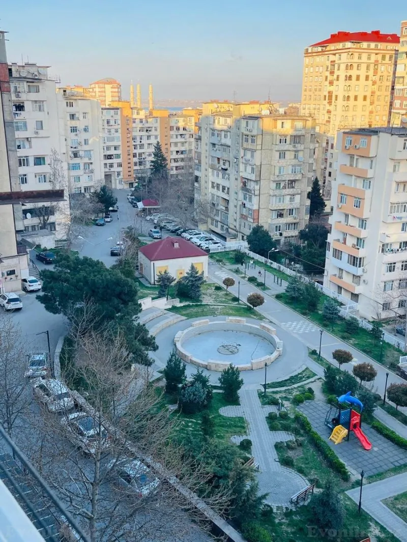 Satılır 4 otaqlı Mənzil Köhnə tikili 105 m² 9-cu mikrorayon - şəkil 6