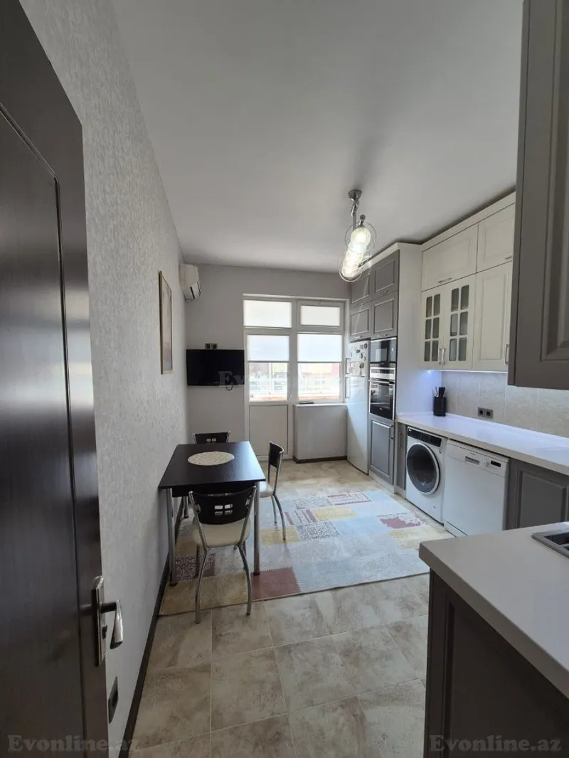 Kirayə verilir 3 otaqlı Mənzil Yeni tikili 130 m² Xətai m. - şəkil 8