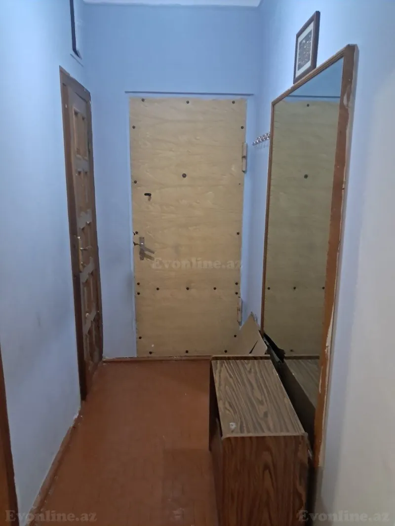 Satılır 2 otaqlı Mənzil Köhnə tikili 45 m² 4-cü mikrorayon - şəkil 4