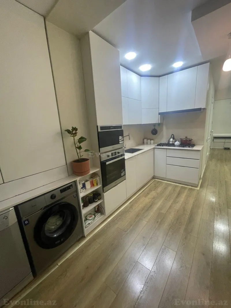 Satılır 4 otaqlı Mənzil Köhnə tikili 92 m² Sumqayıt - şəkil 13