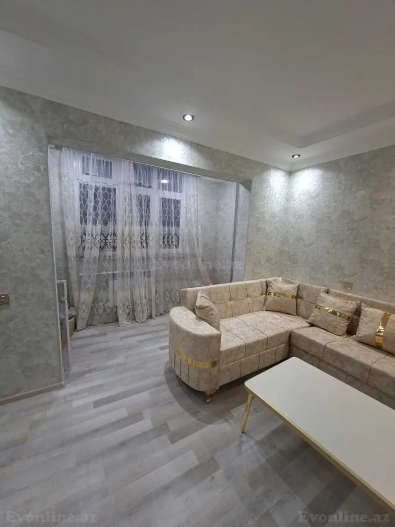 Satılır 2 otaqlı Mənzil Köhnə tikili 44.5 m² Sumqayıt