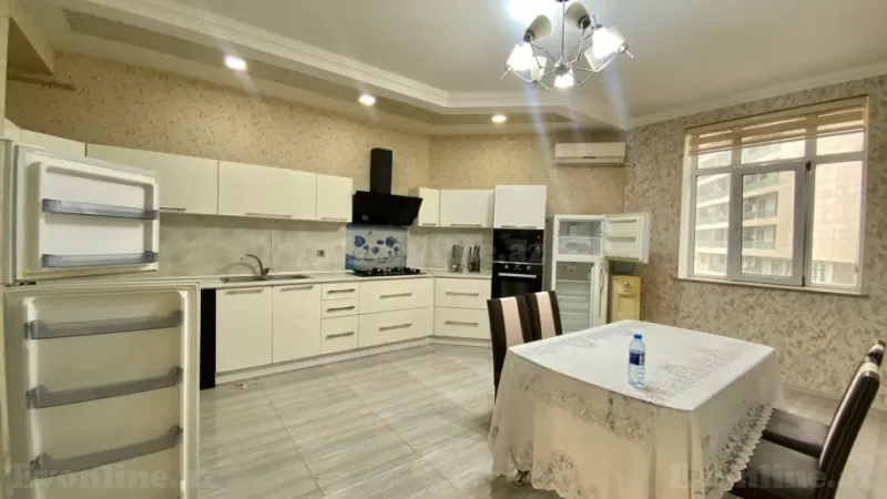 Kirayə verilir 3 otaqlı Mənzil Yeni tikili 180 m² Nəsimi r. - şəkil 6