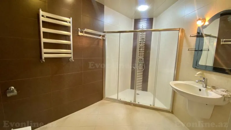 Kirayə verilir 3 otaqlı Mənzil Yeni tikili 180 m² Nəsimi r. - şəkil 17