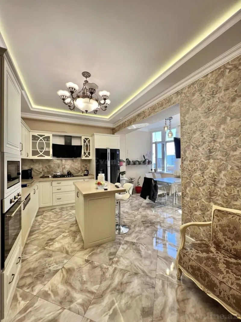 Satılır 3 otaqlı Mənzil Yeni tikili 142 m² 9-cu mikrorayon - şəkil 8