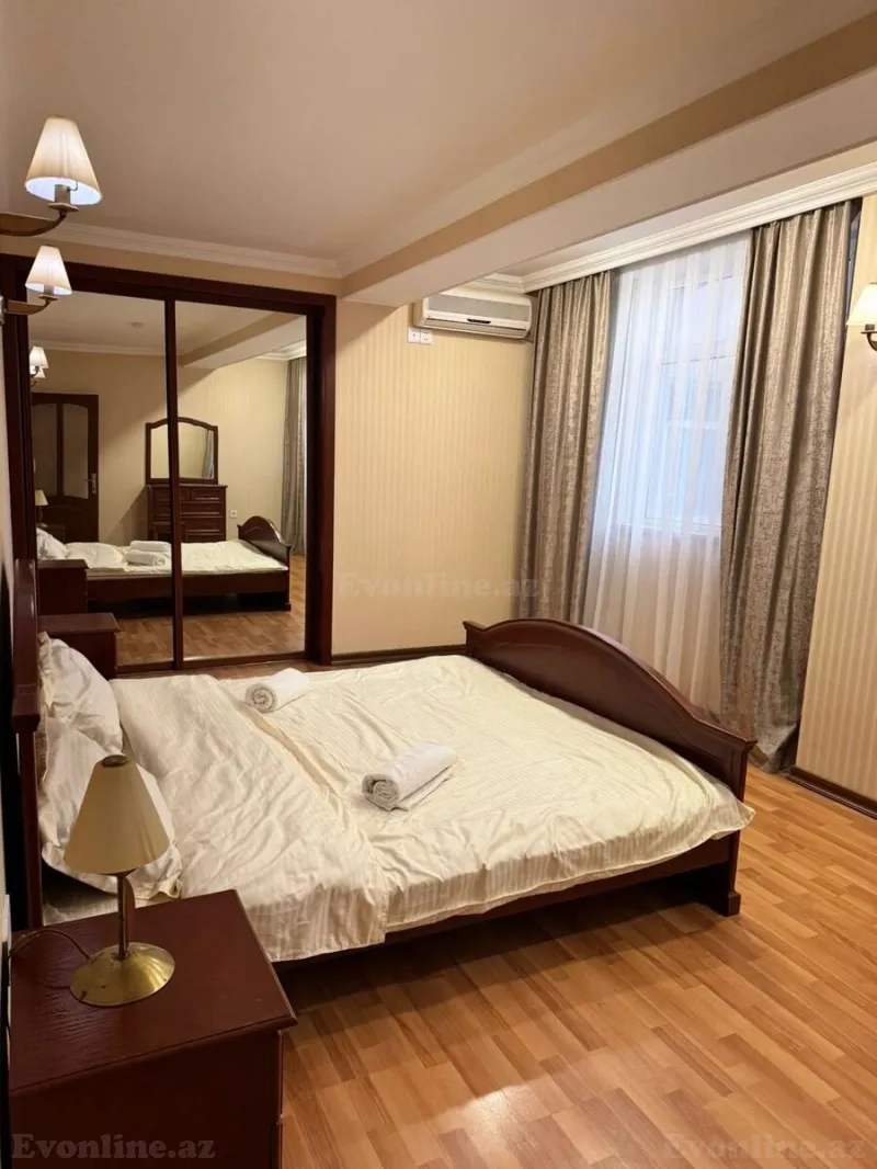 3 otaqlı Mənzil 100 m² Yasamal Kirayə verilir