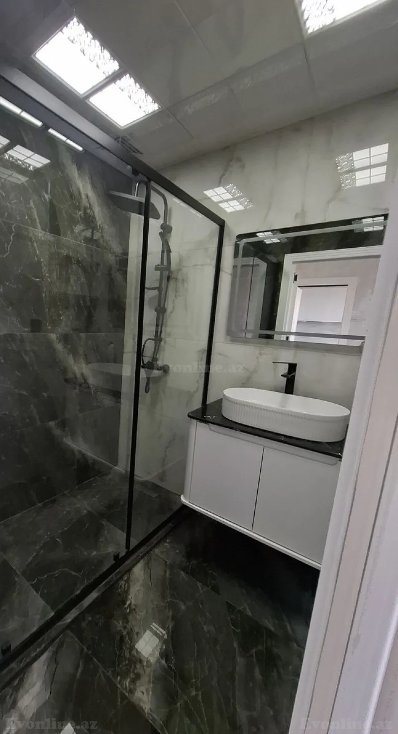 Satılır 3 otaqlı Mənzil Köhnə tikili 70 m² Yasamal - şəkil 12