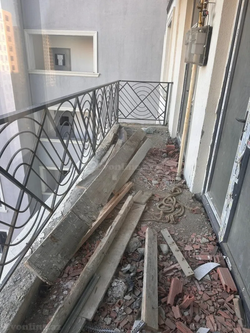 Satılır 3 otaqlı Mənzil Yeni tikili 109 m² 28 May m. - şəkil 4