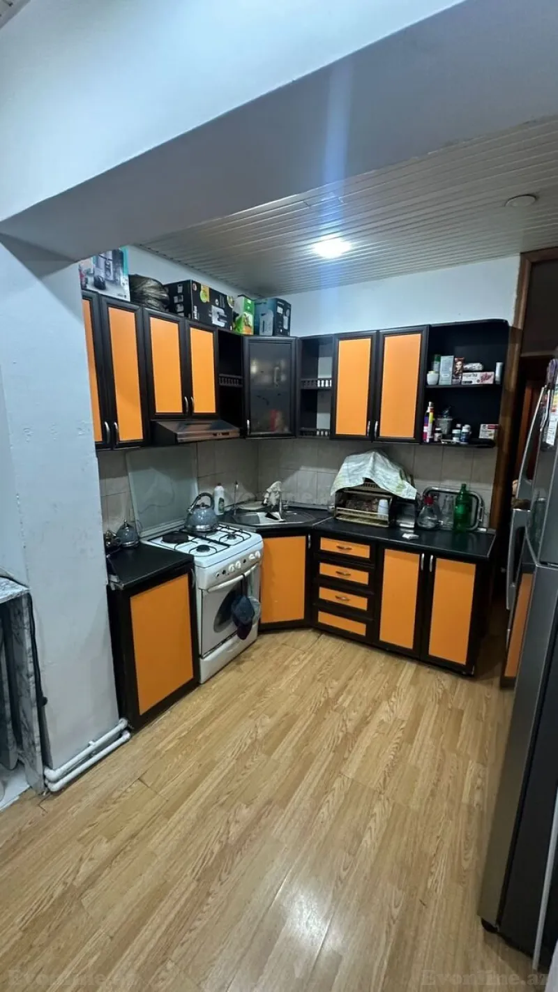 Satılır 3 otaqlı Mənzil Köhnə tikili 70 m² Suraxanı r. - şəkil 8