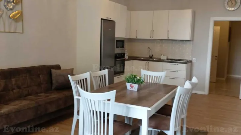 Kirayə verilir 1 otaqlı Mənzil Yeni tikili 80 m² İçərişəhər m.