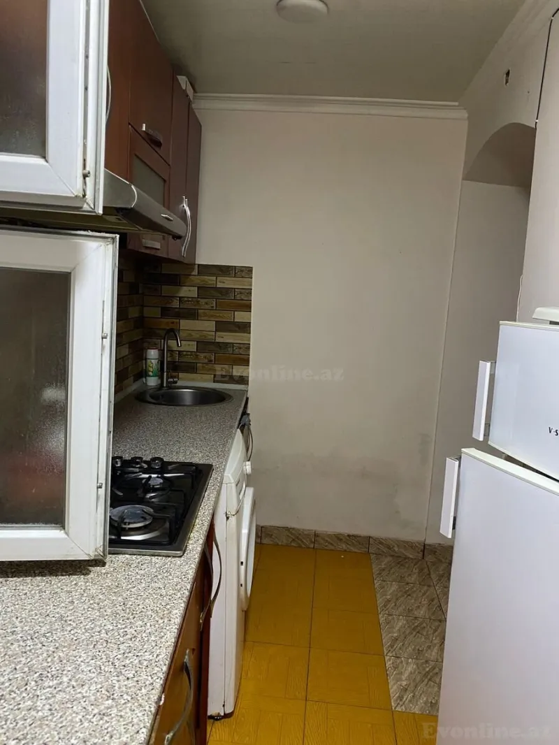 Kirayə verilir 2 otaqlı Mənzil Köhnə tikili 30 m² Yasamal - şəkil 4
