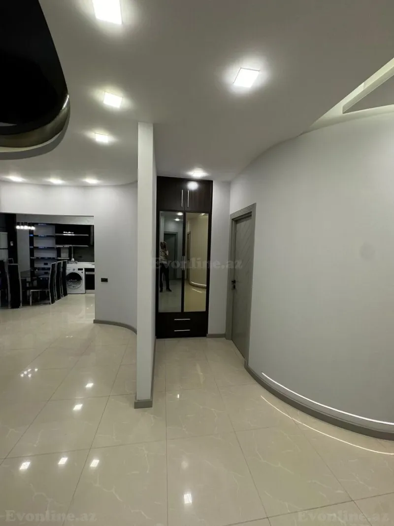 Kirayə verilir 2 otaqlı Mənzil Yeni tikili 110 m² Nəsimi r. - şəkil 11