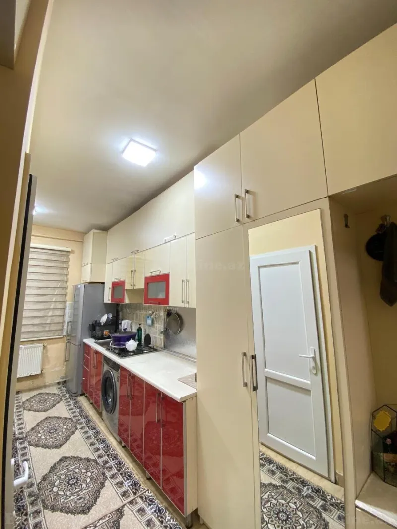 Satılır 2 otaqlı Mənzil Köhnə tikili 62 m² Nərimanov r. - şəkil 5