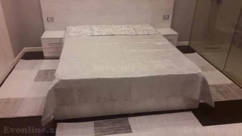 Kirayə verilir 2 otaqlı Mənzil Yeni tikili 70 m² Sahil m. - şəkil 4