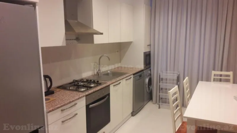 Kirayə verilir 2 otaqlı Mənzil Yeni tikili 70 m² Sahil m. - şəkil 6