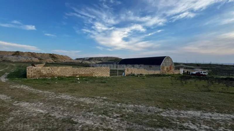 Satılır Torpaq 40 sot Abşeron r.