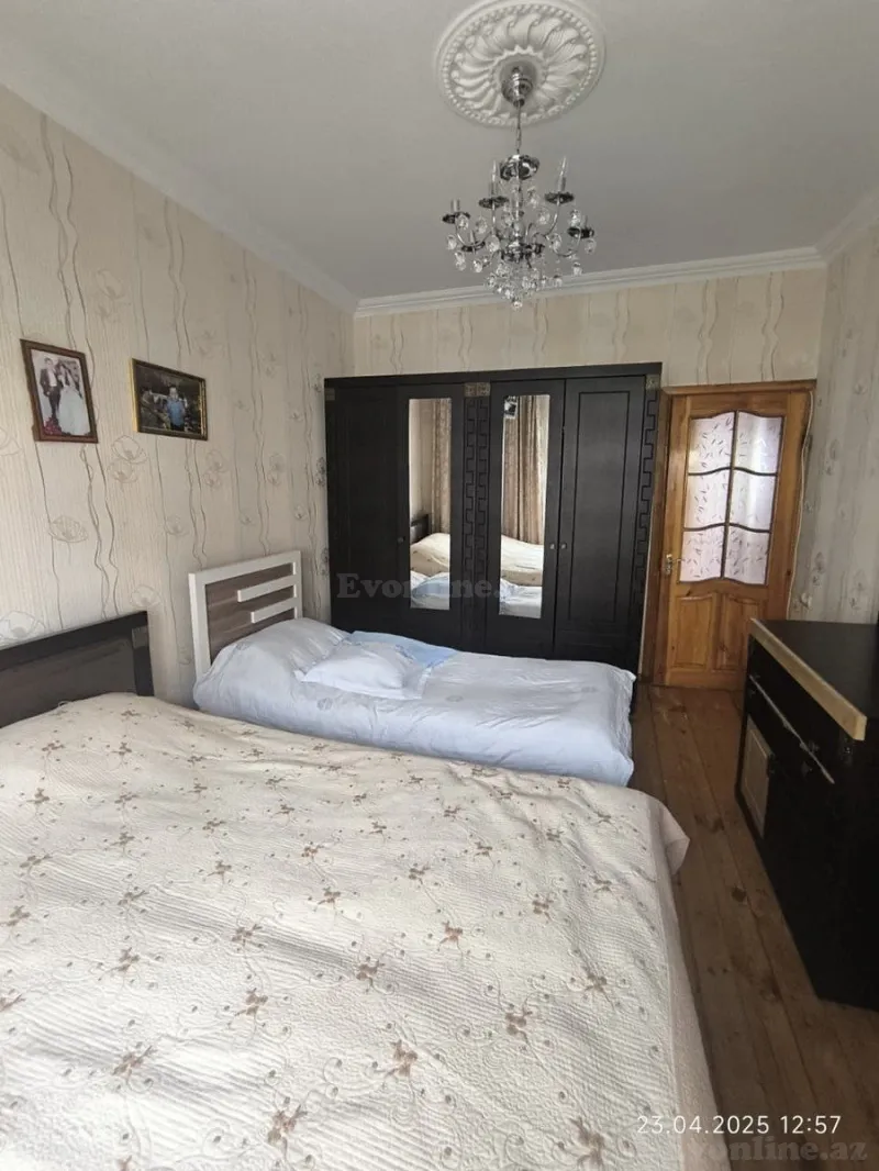 Satılır 3 otaqlı Mənzil Köhnə tikili 90 m² Xalqlar Dostluğu m. - şəkil 6