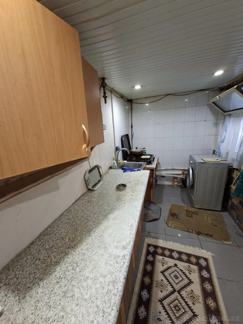 3 otaqlı Mənzil 75 m² 28 May m. Satılır
