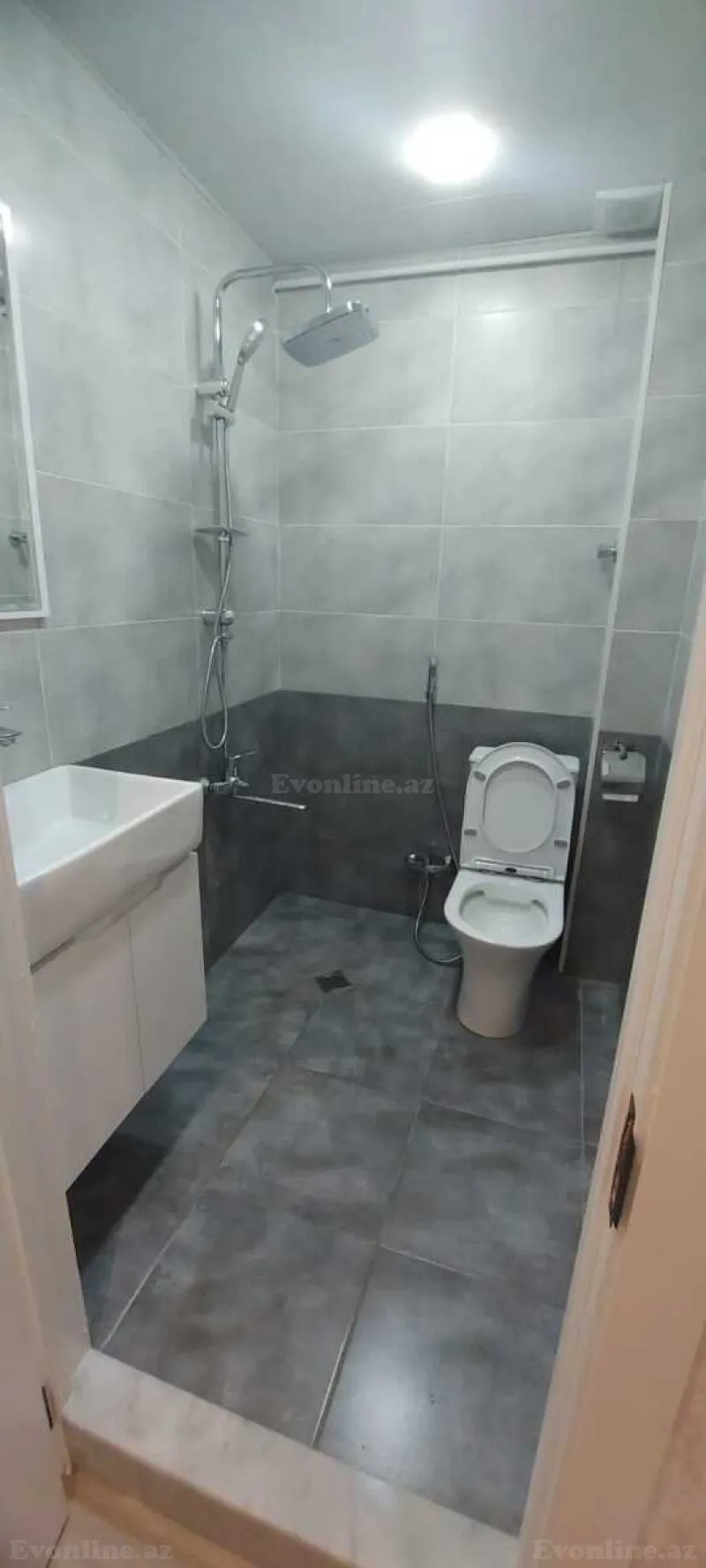 Satılır 2 otaqlı Mənzil Köhnə tikili 50 m² Nərimanov r. - şəkil 9