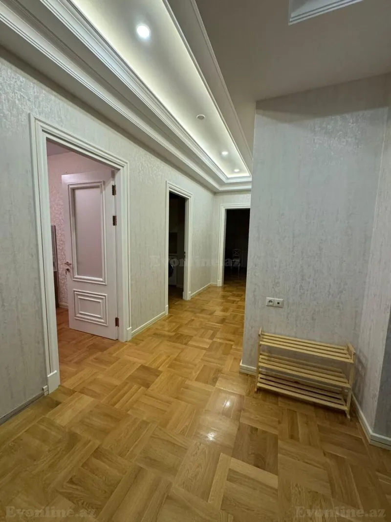 Kirayə verilir 2 otaqlı Mənzil Yeni tikili 90 m² Xalqlar Dostluğu m. - şəkil 8