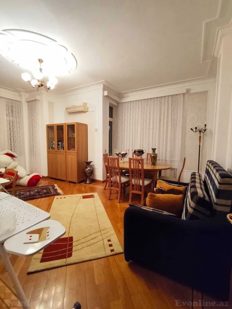 Kirayə verilir 4 otaqlı Mənzil Yeni tikili 200 m² Nizami m. - şəkil 2
