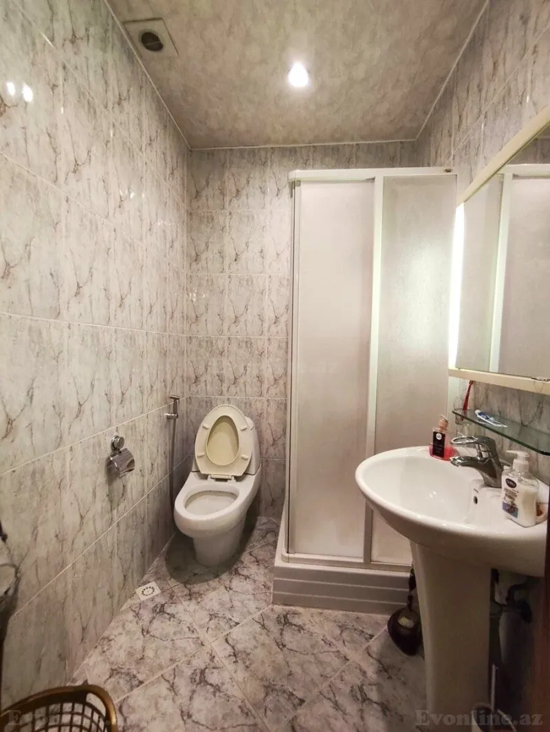 Kirayə verilir 4 otaqlı Mənzil Yeni tikili 200 m² Nizami m. - şəkil 11