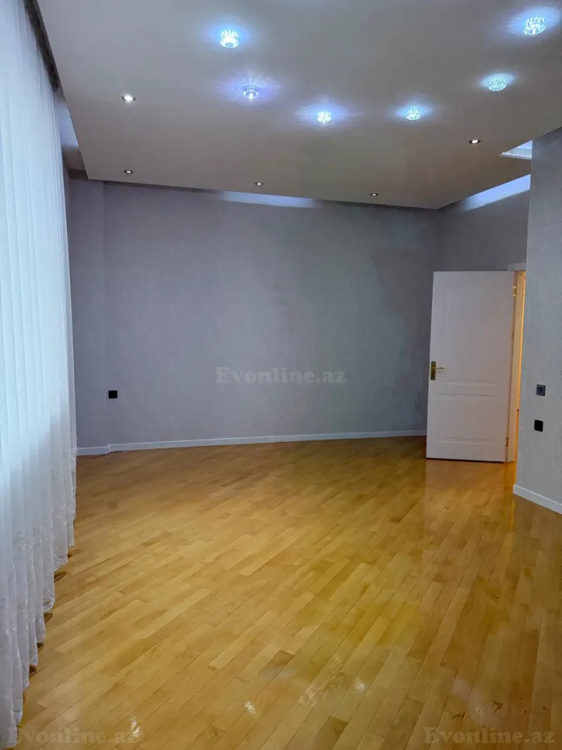 Satılır 3 otaqlı Mənzil Yeni tikili 121 m² Elmlər Akademiyası m. - şəkil 2