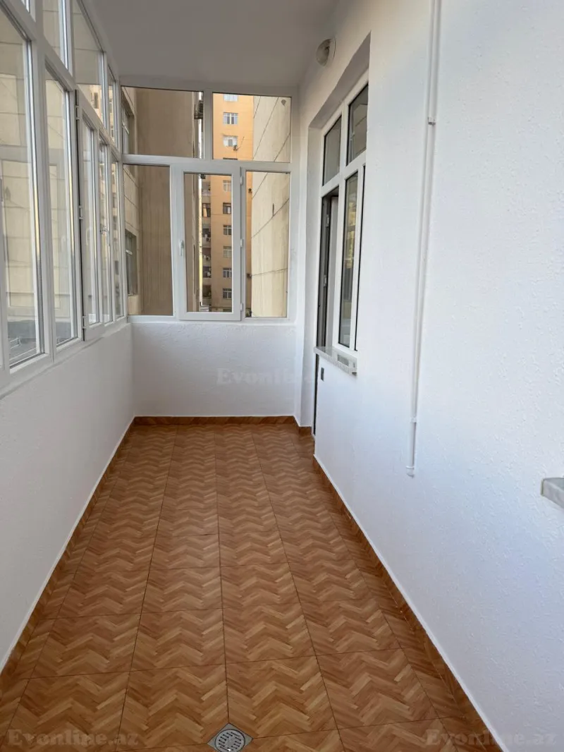 Satılır 3 otaqlı Mənzil Yeni tikili 121 m² Elmlər Akademiyası m. - şəkil 7