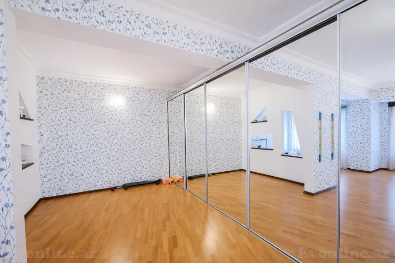 Satılır 3 otaqlı Mənzil Yeni tikili 157 m² Yasamal r. - şəkil 5