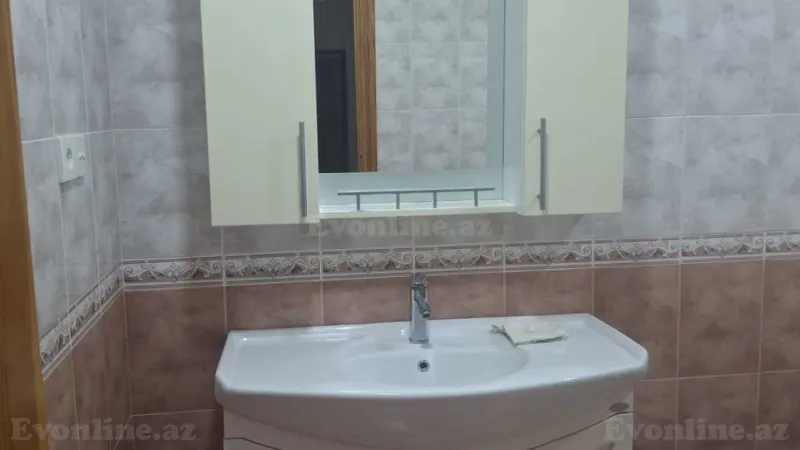 Kirayə verilir 3 otaqlı Mənzil Yeni tikili 137 m² 8 Noyabr m. - şəkil 7