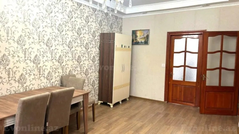 Satılır 2 otaqlı Mənzil Köhnə tikili 55 m² 7-ci mikrorayon - şəkil 2