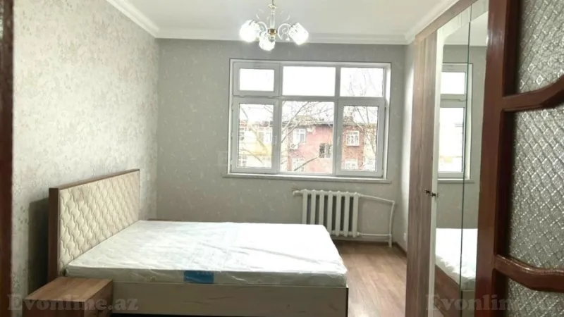 Satılır 2 otaqlı Mənzil Köhnə tikili 55 m² 7-ci mikrorayon - şəkil 4