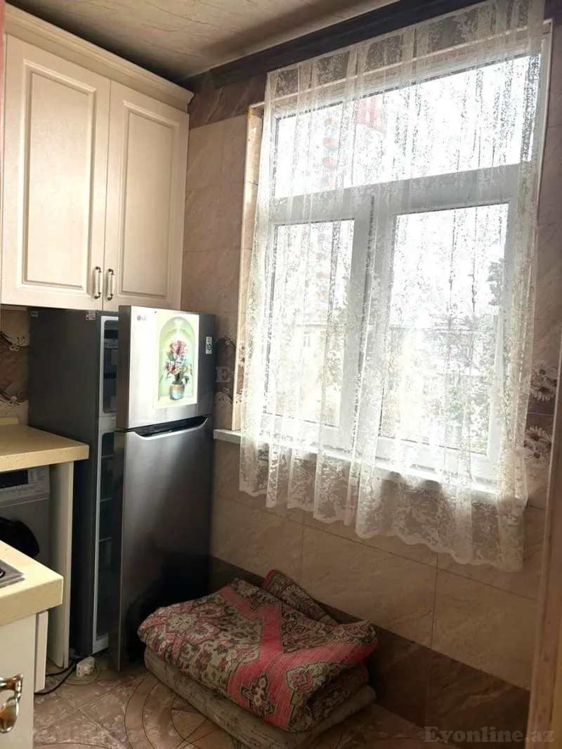Satılır 2 otaqlı Mənzil Köhnə tikili 55 m² 7-ci mikrorayon - şəkil 8