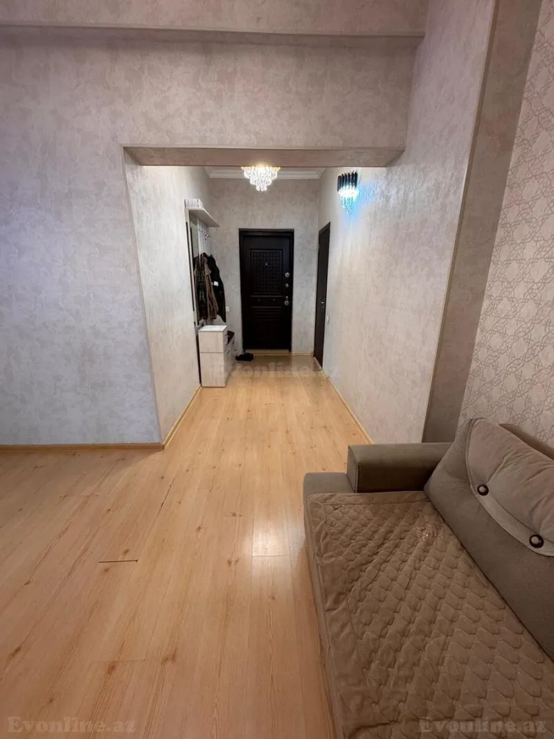 Satılır 2 otaqlı Mənzil Yeni tikili 85 m² Neftçilər m. - şəkil 7