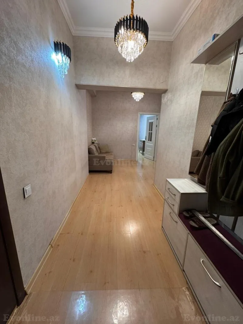 Satılır 2 otaqlı Mənzil Yeni tikili 85 m² Neftçilər m. - şəkil 8
