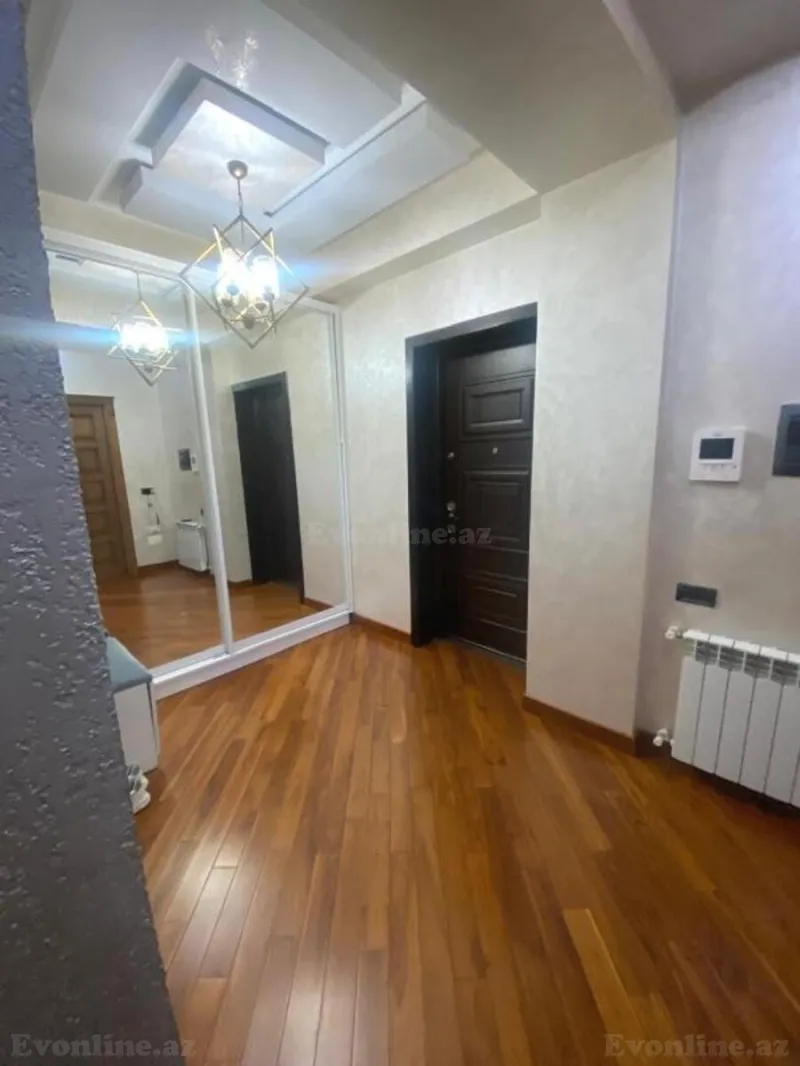 Satılır 2 otaqlı Mənzil Yeni tikili 81 m² Binəqədi r. - şəkil 11