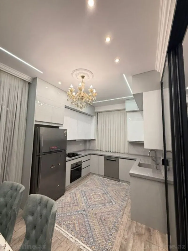 Satılır 3 otaqlı Mənzil Yeni tikili 120 m² Gənclik m. - şəkil 8