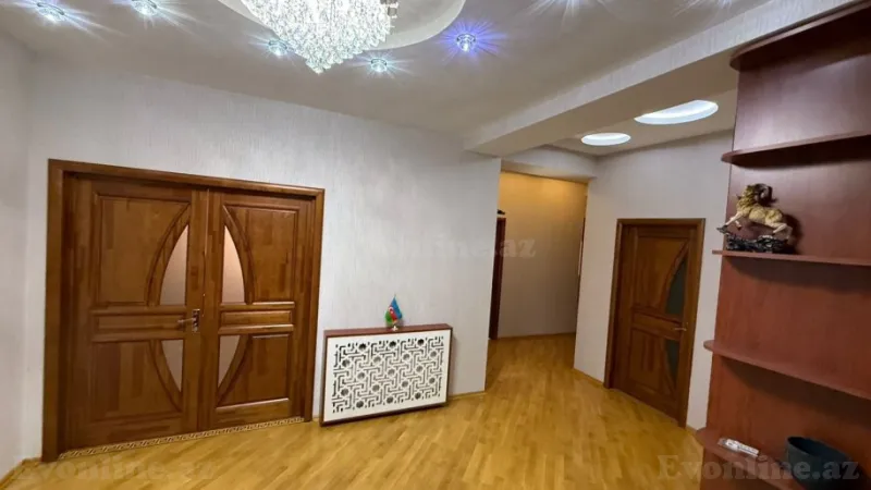 Satılır 3 otaqlı Mənzil Yeni tikili 170 m² Nəsimi r. - şəkil 4