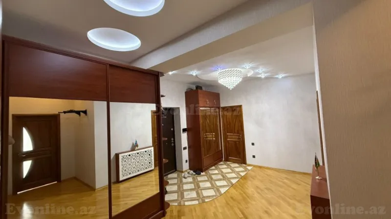 Satılır 3 otaqlı Mənzil Yeni tikili 170 m² Nəsimi r. - şəkil 5