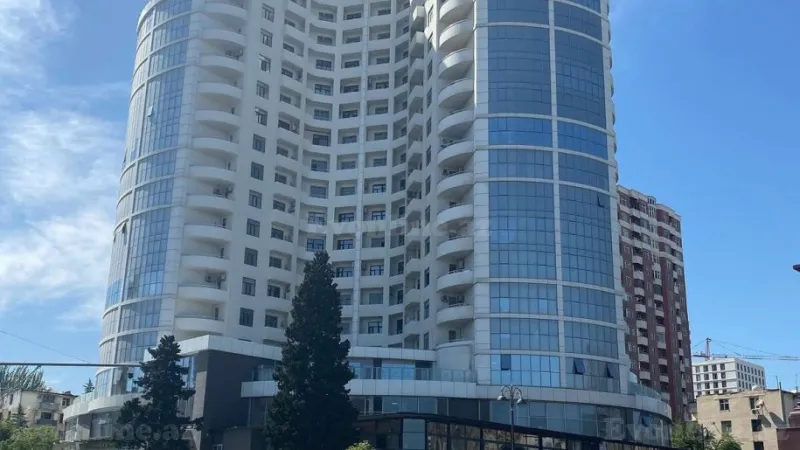 Satılır 3 otaqlı Mənzil Yeni tikili 167 m² Yasamal
