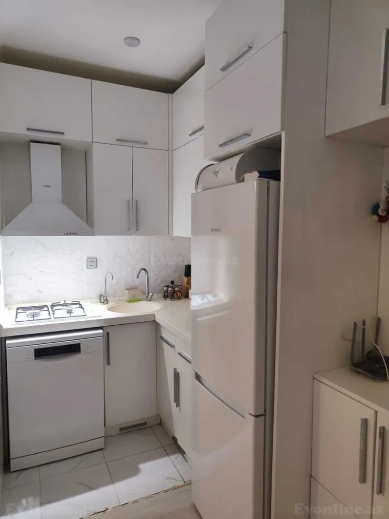 Satılır 2 otaqlı Mənzil Yeni tikili 48 m² İnşaatçılar m. - şəkil 4