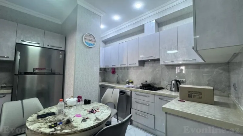 Kirayə verilir 3 otaqlı Mənzil Yeni tikili 118 m² 28 May m. - şəkil 3